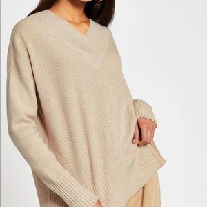Fashion river island cream jumper,Mono 